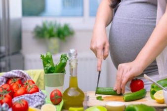 Consejos para mantener una dieta saludable durante el embarazo